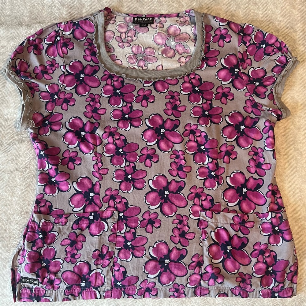 Rampage Medical Apparel Floral Scrub Top. - Picture 3 of 7